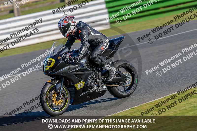PJ Motorsport Photography 2018;enduro digital images;event digital images;eventdigitalimages;mallory park;mallory park photographs;mallory park trackday;mallory park trackday photographs;no limits trackdays;peter wileman photography;racing digital images;trackday digital images;trackday photos